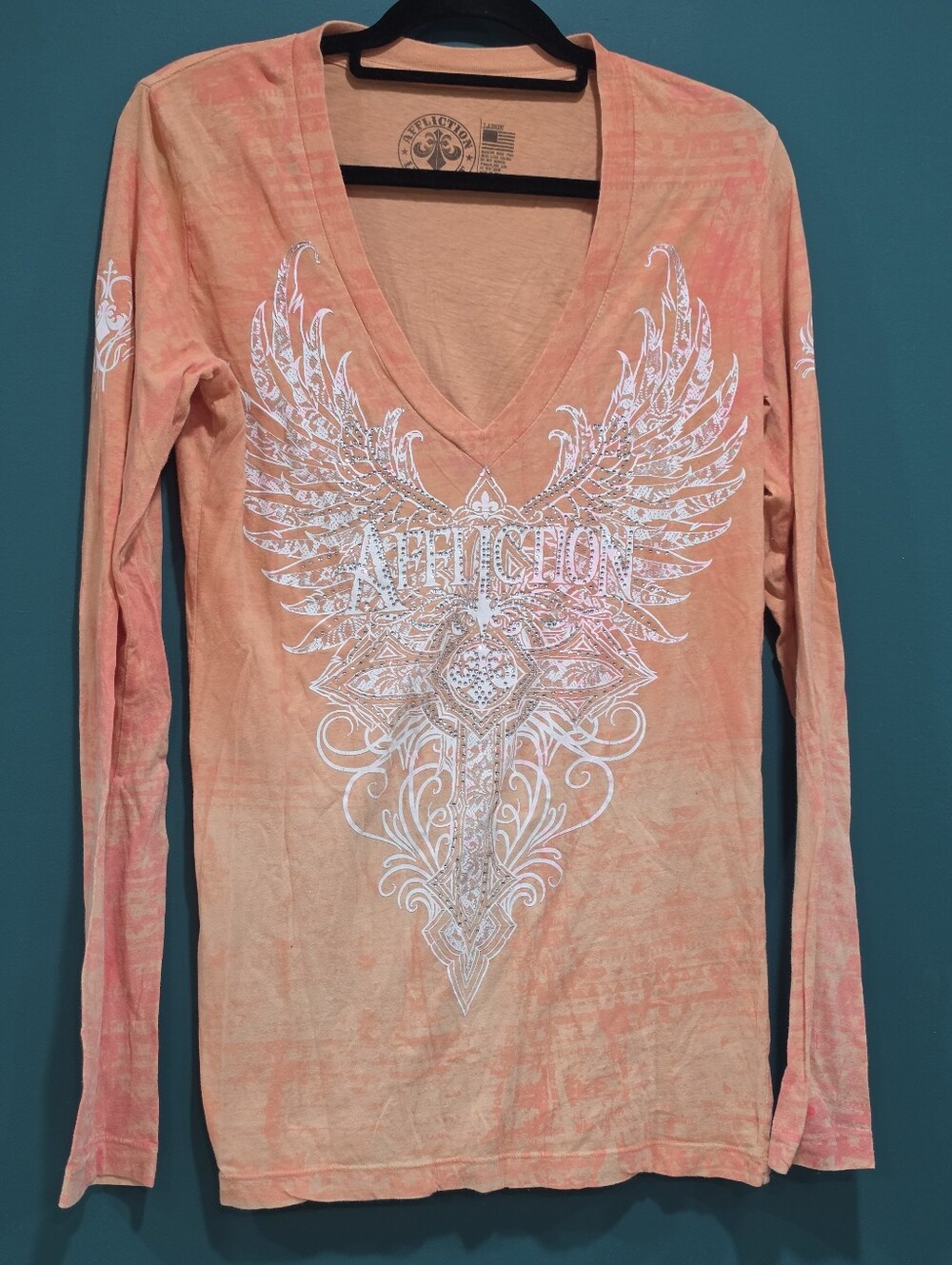 Affliction Live Fast Women’s Large Orange Rhinestone Wing Cross Y2K Top
